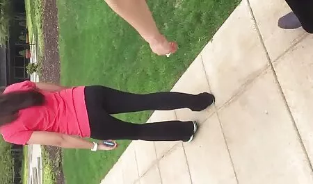 Die Spanier ohne komplexe, reife nackte deutsche frauen aber mit einem Mitglied in der vagina