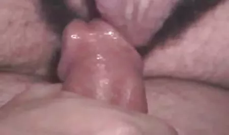 Frau erlebt körperliche deutsche reife porno Untersuchung.