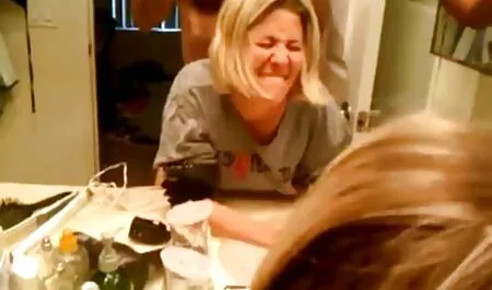 Sex nackte reife deutsche frauen mit einem Erwachsenen