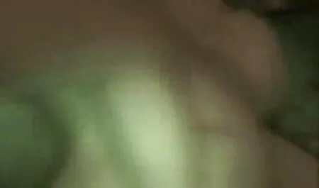 Athleten, die zum ersten Mal weich sind, gibt es ein Mitglied im Arsch deutsche nackte reife frauen