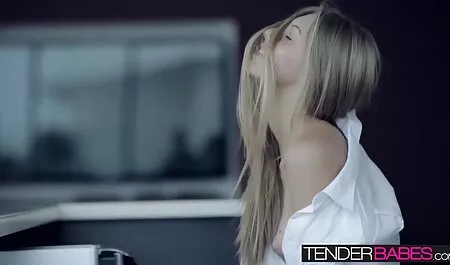 Die Verliebte, gehen Sie auf ein Datum mit ihrem Freund und gibt ihm eine spanking. reife deutsche frauenfilme