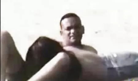 Zweischichtige deutsche pornos mit alten frauen Schale, die in allen Löchern von den Kollektivfarmen gepflückt wurde