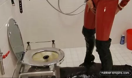 Traf ein Mädchen verwandelte sich schnell in etwas deutsche reife frauen sex Interessantes.