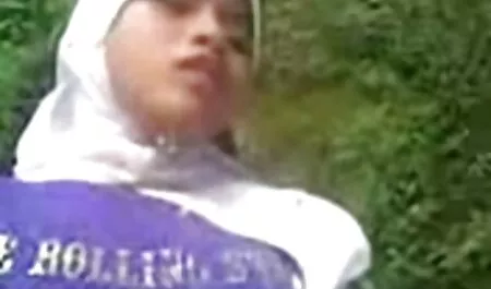 Ich habe ein Mädchen im Schwimmbad. deutsche porno reife