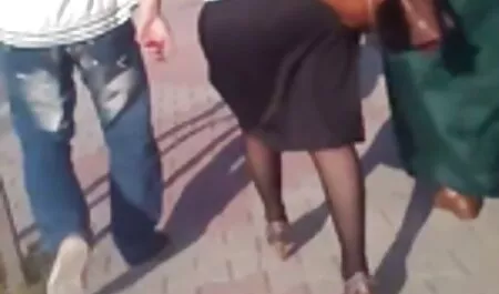 Sex mit Mädchen für reife deutsche frauen sex einen Mann Reich zu sein