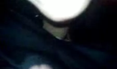 Der deutsche reife nackte frauen Taxifahrer verpasste keine Gelegenheit, sich mit dem Passagier anzulegen.