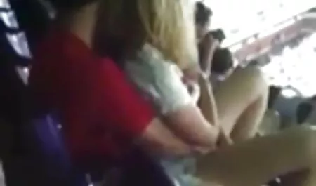 Lesben kümmern sich um sex mit reifer deutscher frau sie.