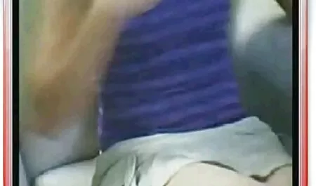 Zwei Hengste treffen sie. sex mit alten deutschen frauen