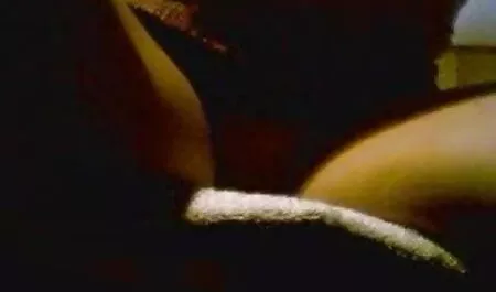 Ein deutsche reife frauen porno bezauberndes junges Mädchen