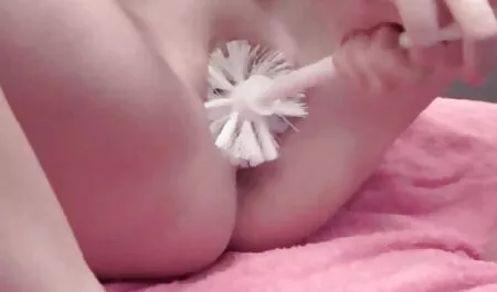 Der Mann, der die deutsche alte geile weiber Magd geil sah.