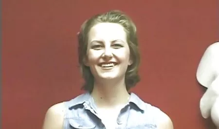 Dunkle Haut Schönheit springt auf deutsche reife frauen sex großen Schwanz