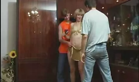 Mädchen in reife deutsche frauen porn der Liebe versucht von Schwarzen Pferd