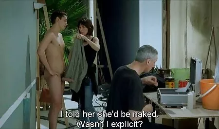 Ein Liebespaar fickt im deutsche geile weiber Zimmer der Eltern.