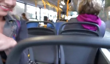 Sie wachte deutsche pornofilme mit älteren frauen mit einem Mann blowjob